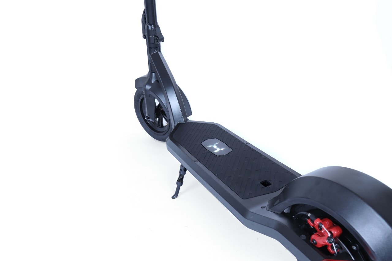 Lexgo Lex R10, la PROVA del monopattino con ruote da 10 pollici